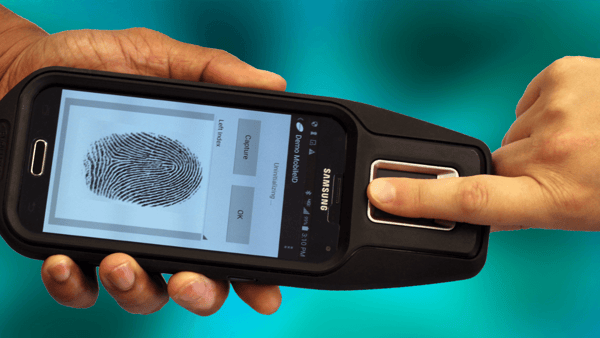 DataWorks Plus Evolution handheld identity verification device with Columbo sensor